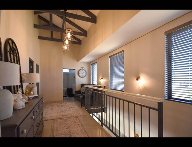 4 BEDROOM HOUSE FOR SALE IN MIDSTREAM ESTATE